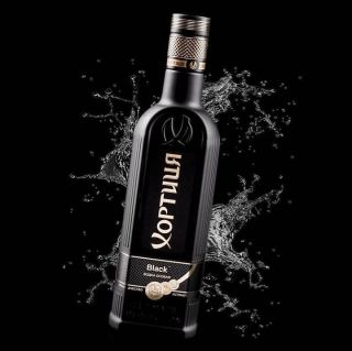 Khortytsa Black & Gold 40% 0,5L Vodka Khortytsa Black & Gold je vyrobena z vysoce kvalitních přírodních ingrediencí:...
